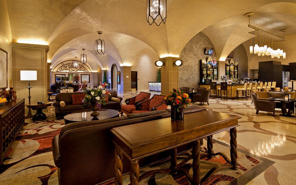 casino-del-sol-concierge